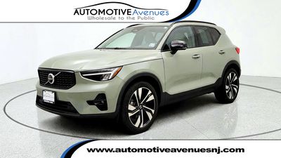 2023 Volvo XC40