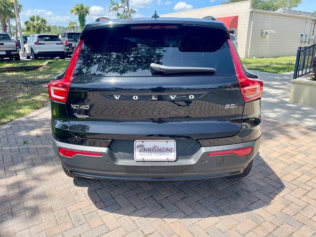 2023 Volvo XC40 PLUS DARK THEME - 22911892 - 3