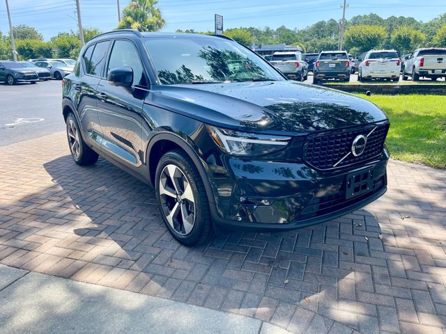 2023 Volvo XC40 PLUS DARK THEME - 22911892 - 7