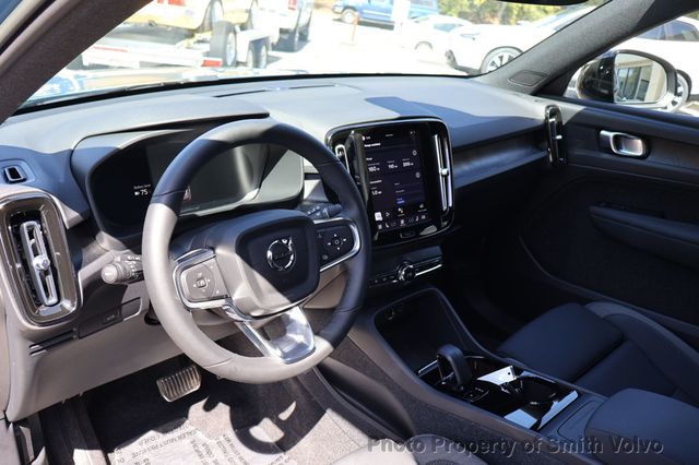 2023 Volvo XC40 Recharge Pure Electric Twin eAWD Core - 23014457 - 9