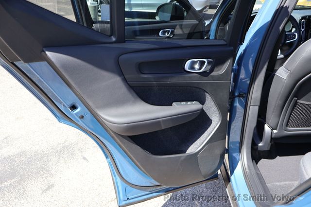 2023 Volvo XC40 Recharge Pure Electric Twin eAWD Core - 23014457 - 13