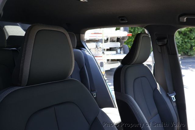 2023 Volvo XC40 Recharge Pure Electric Twin eAWD Core - 23014457 - 15