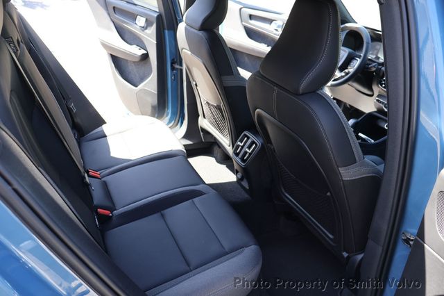 2023 Volvo XC40 Recharge Pure Electric Twin eAWD Core - 23014457 - 18