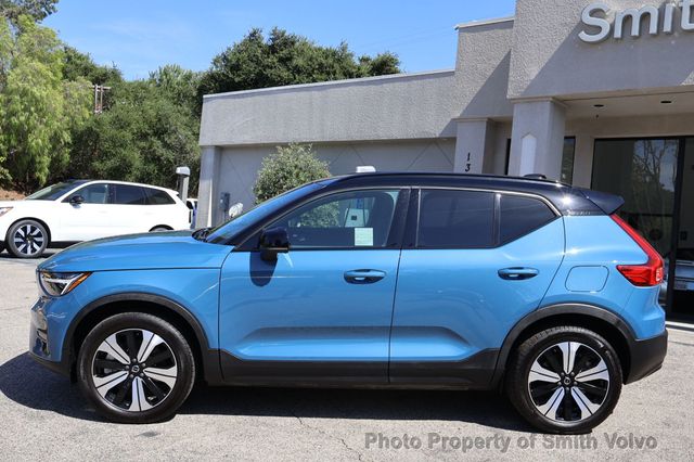 2023 Volvo XC40 Recharge Pure Electric Twin eAWD Core - 23014457 - 1
