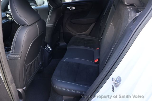 2023 Volvo XC40 Recharge Pure Electric Twin eAWD Ultimate - 22948266 - 11