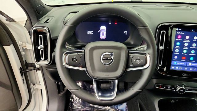 2023 Volvo XC40 Recharge Pure Electric Twin eAWD Ultimate w/ Trailer Hitch & Pixel LED Headlights - 23075548 - 13