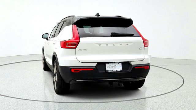 2023 Volvo XC40 Recharge Pure Electric Twin eAWD Ultimate w/ Trailer Hitch & Pixel LED Headlights - 23075548 - 5