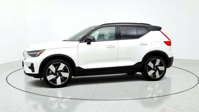 2023 Volvo XC40 Recharge Pure Electric Twin eAWD Ultimate w/ Trailer Hitch & Pixel LED Headlights - 23075548 - 7