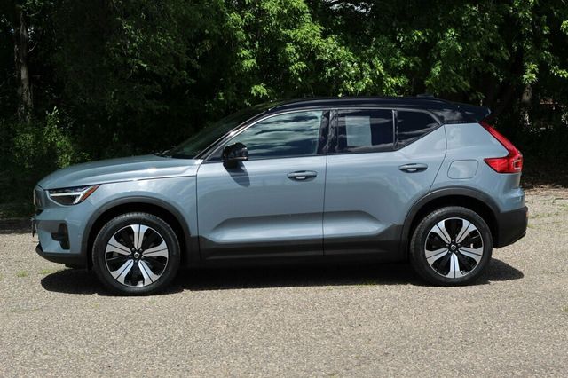 2023 Volvo XC40 Recharge Pure Electric XC40 WITH NEW TIRES - 23041478 - 16