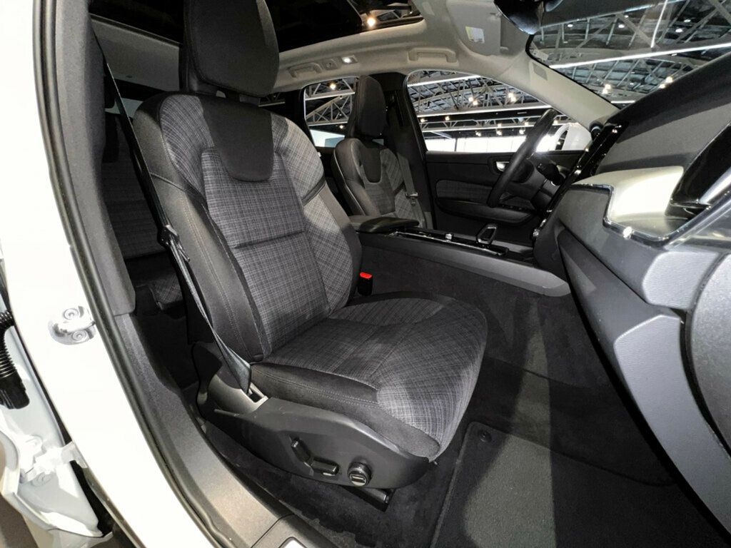 2023 Volvo XC60 B5/AWD/ClimatePkg/HtdSeats/HtdSteerWheel/PanoRoof/AppleCarplay - 22975933 - 31