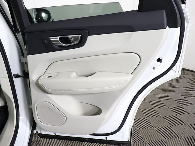 2023 Volvo XC60 B5 AWD Core - 22976083 - 27