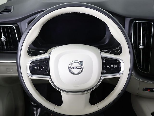 2023 Volvo XC60 B5 AWD Core - 22976083 - 41