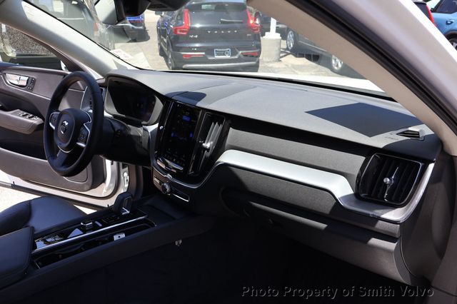 2023 Volvo XC60 B5 AWD Core - 23037218 - 11