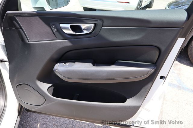 2023 Volvo XC60 B5 AWD Core - 23037218 - 12