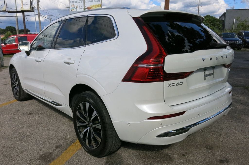 2023 Volvo XC60 B5 AWD Plus Bright Theme - 22907320 - 2