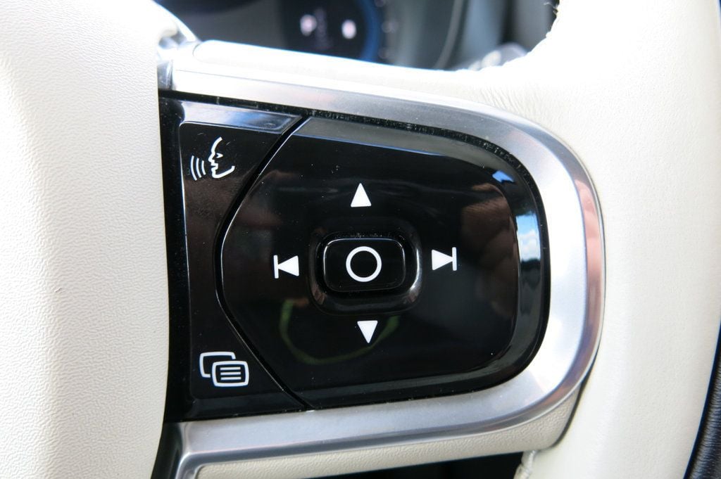 2023 Volvo XC60 B5 AWD Plus Bright Theme - 22907320 - 72