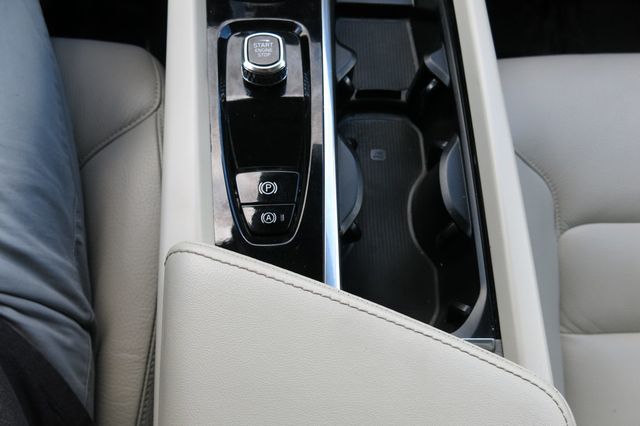 2023 Volvo XC60 B5 AWD Plus Bright Theme - 22907320 - 77