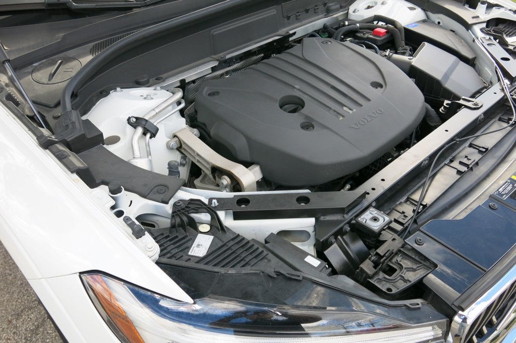 2023 Volvo XC60 B5 AWD Plus Bright Theme - 22907320 - 79