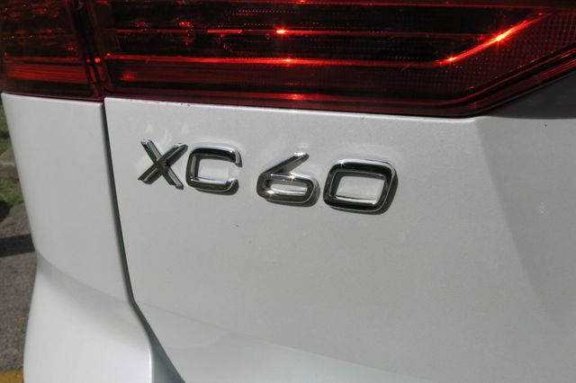 2023 Volvo XC60 B5 AWD Plus Bright Theme - 22907320 - 8