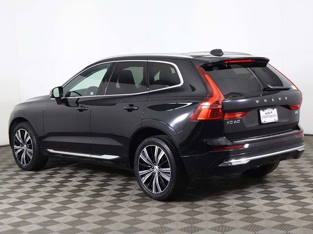2023 Volvo XC60 B5 AWD Plus Bright Theme - 23037575 - 12