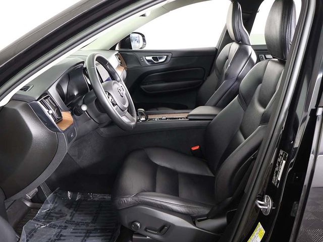 2023 Volvo XC60 B5 AWD Plus Bright Theme - 23037575 - 35