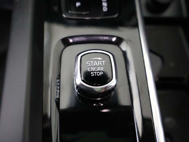 2023 Volvo XC60 B5 AWD Plus Bright Theme - 23037575 - 45