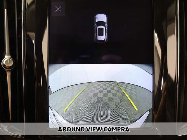 2023 Volvo XC60 B5 AWD Plus Bright Theme - 23037575 - 6