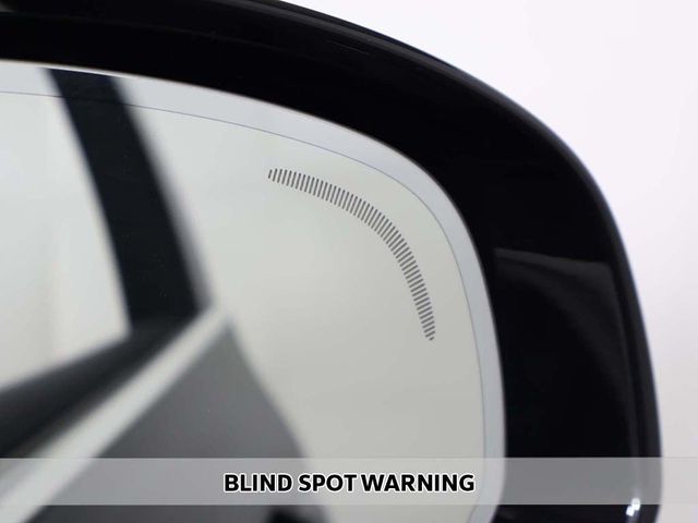 2023 Volvo XC60 B5 AWD Plus Bright Theme - 23037575 - 7