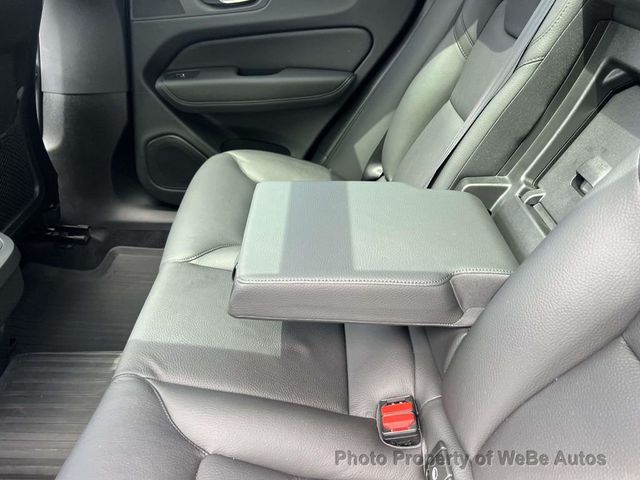 2023 Volvo XC60 B5 AWD Plus Bright Theme - 23031830 - 9