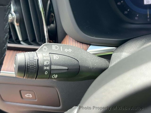 2023 Volvo XC60 B5 AWD Plus Bright Theme - 23031830 - 21