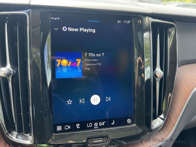 2023 Volvo XC60 B5 AWD Plus Bright Theme - 23031830 - 25