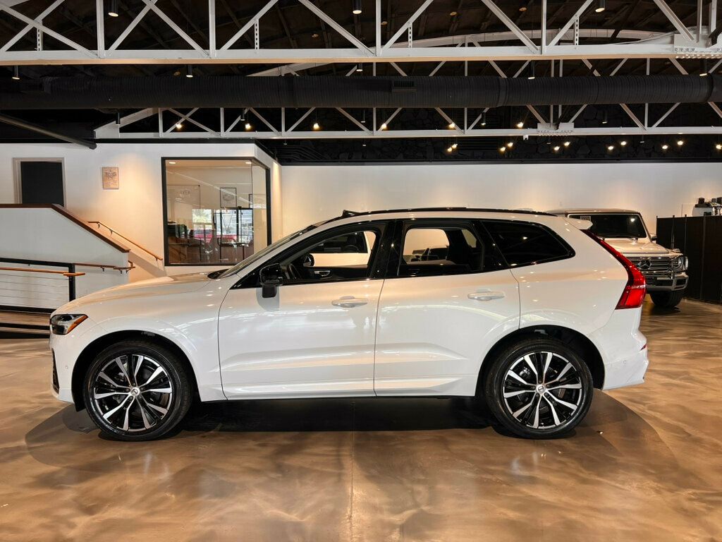 2023 Volvo XC60 B5/AWD/Plus/ClimatePkg/HarmonKardonSound/AdapCruise/PanoRoof/NAV - 22997652 - 1