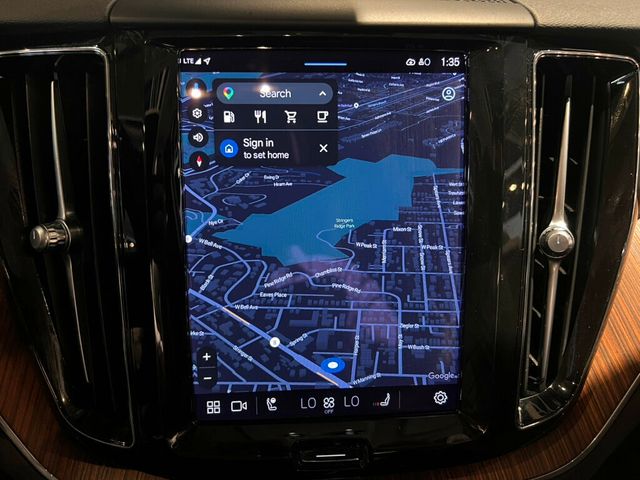 2023 Volvo XC60 B5/AWD/Plus/ClimatePkg/HarmonKardonSound/AdapCruise/PanoRoof/NAV - 22997652 - 19