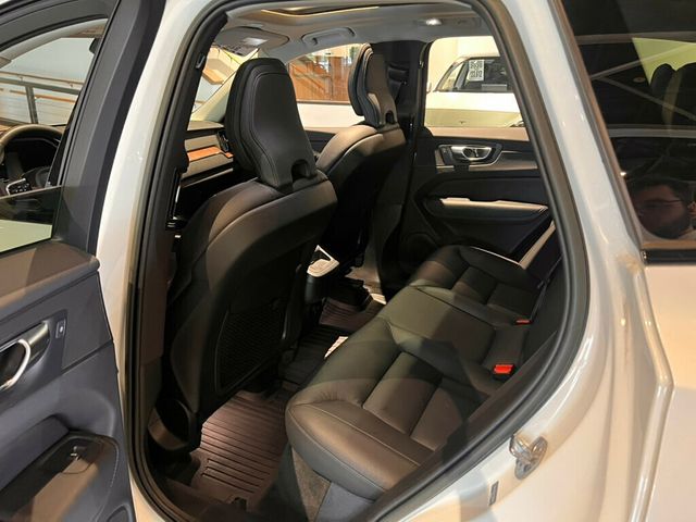 2023 Volvo XC60 B5/AWD/Plus/ClimatePkg/HarmonKardonSound/AdapCruise/PanoRoof/NAV - 22997652 - 23