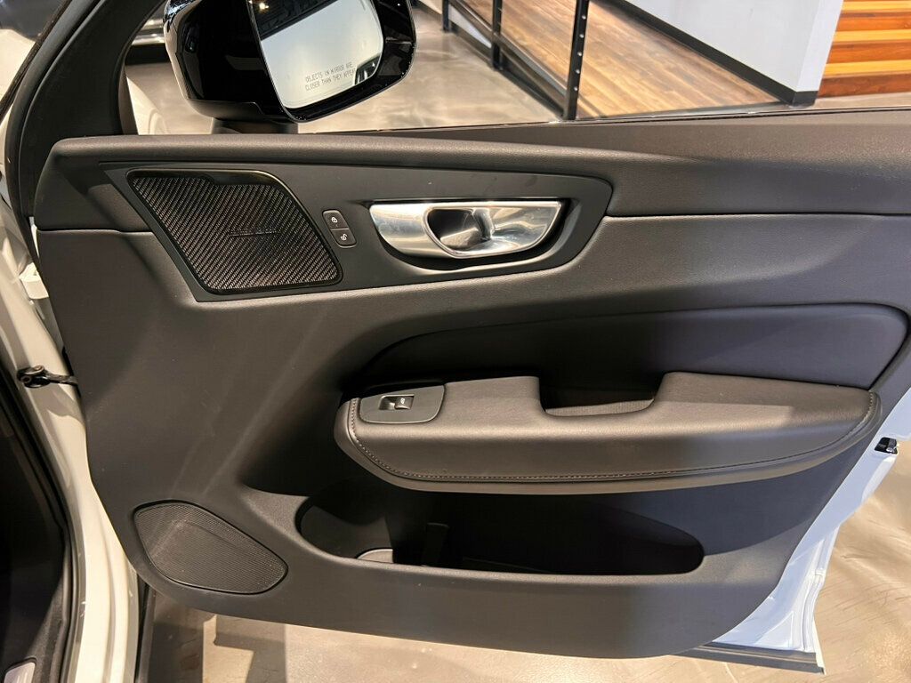 2023 Volvo XC60 B5/AWD/Plus/ClimatePkg/HarmonKardonSound/AdapCruise/PanoRoof/NAV - 22997652 - 29
