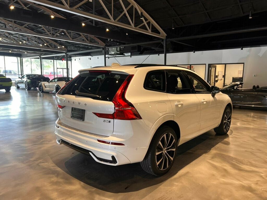 2023 Volvo XC60 B5/AWD/Plus/ClimatePkg/HarmonKardonSound/AdapCruise/PanoRoof/NAV - 22997652 - 4