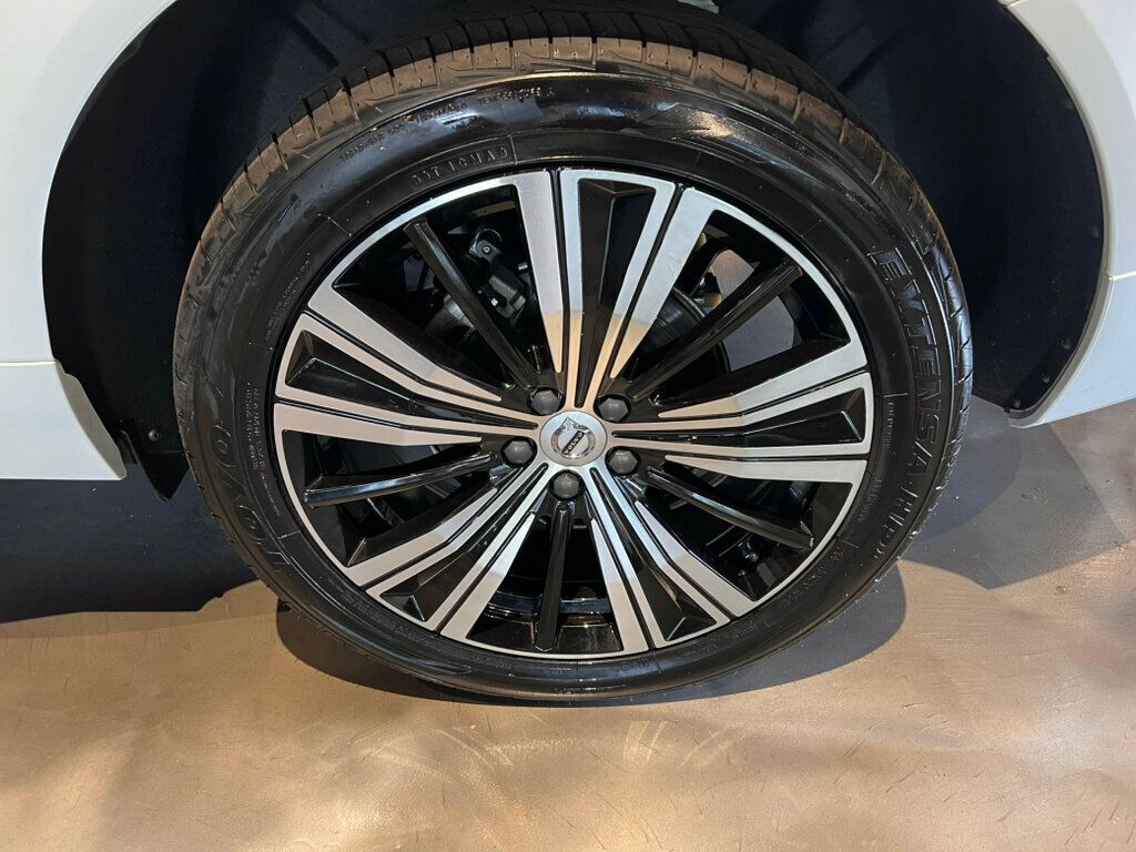 2023 Volvo XC60 B5/AWD/Plus/ClimatePkg/HarmonKardonSound/HomeLink/PanoRoof/NAV - 22997649 - 10