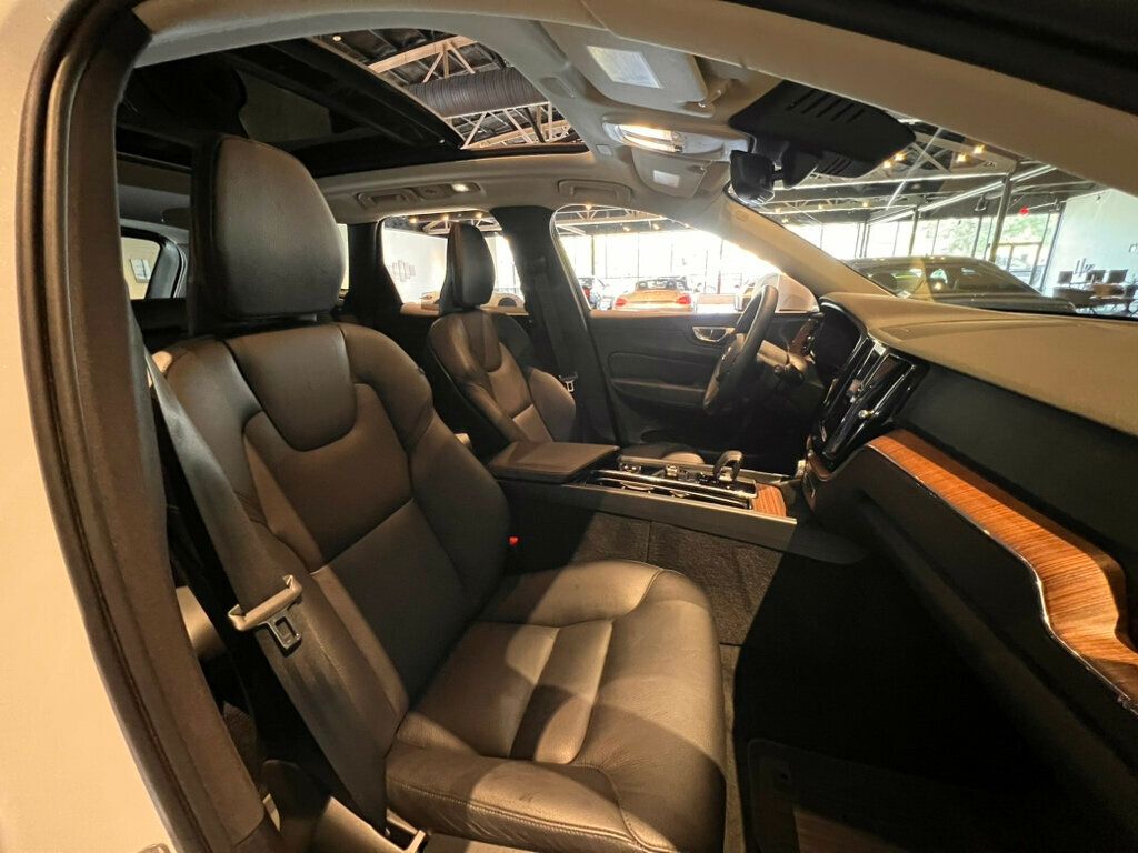 2023 Volvo XC60 B5/AWD/Plus/ClimatePkg/HarmonKardonSound/HomeLink/PanoRoof/NAV - 22997649 - 32