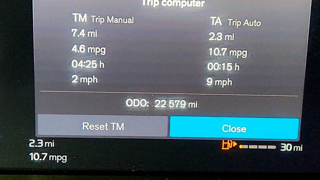 2023 Volvo XC60 B5 AWD Plus Dark Theme w/ Climate Package - 23015739 - 15