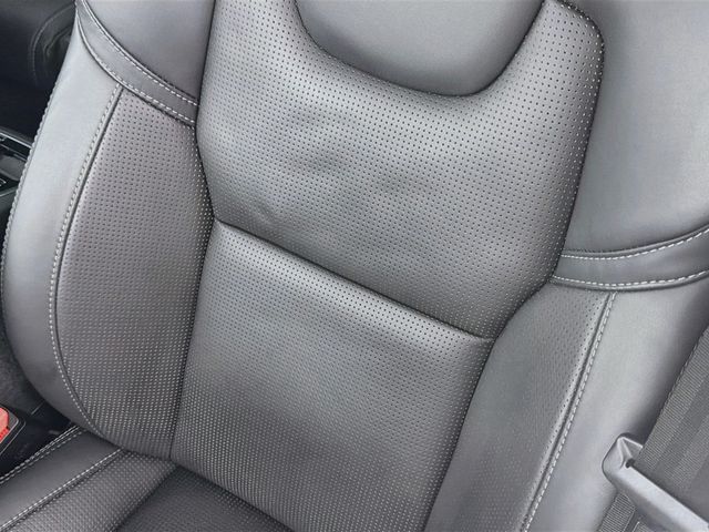 2023 Volvo XC60 B5 AWD Ultimate Bright Theme - 23065688 - 19