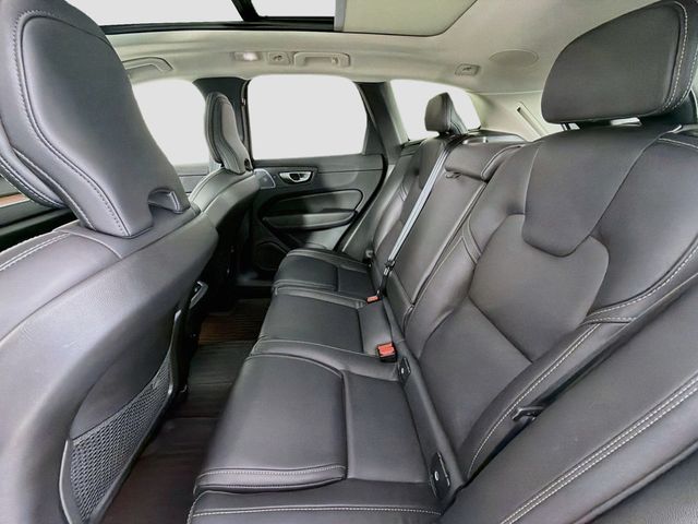 2023 Volvo XC60 B5 AWD Ultimate Bright Theme - 23065688 - 24