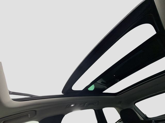 2023 Volvo XC60 B5 AWD Ultimate Bright Theme - 23065688 - 26