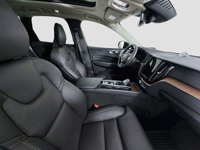 2023 Volvo XC60 B5 AWD Ultimate Bright Theme - 23065688 - 29