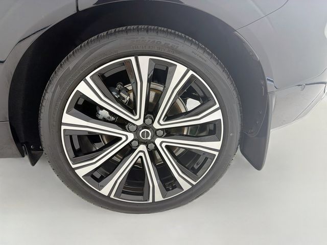 2023 Volvo XC60 B5 AWD Ultimate Bright Theme - 23065688 - 36