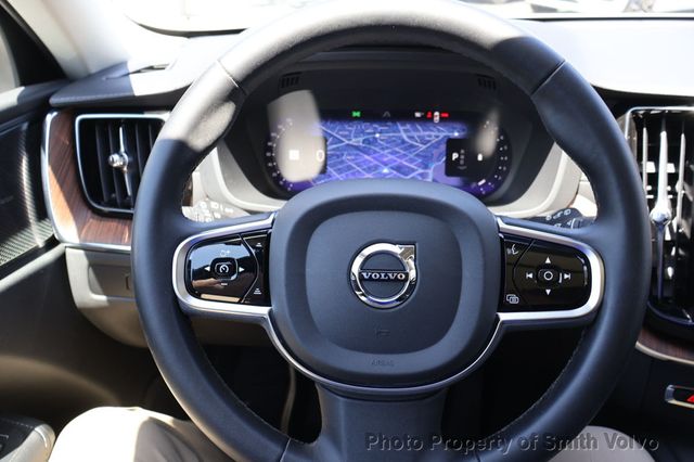 2023 Volvo XC60 B5 AWD Ultimate Bright Theme - 23058461 - 22