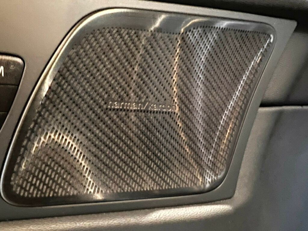 2023 Volvo XC60 B5/AWD/Ultimate/ClimatePkg/HeadUpDisplay/360Cam/HarmonKardon/NAV - 22990346 - 14