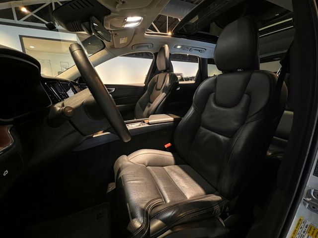 2023 Volvo XC60 B5/AWD/Ultimate/ClimatePkg/HeadUpDisplay/360Cam/HarmonKardon/NAV - 22990346 - 16