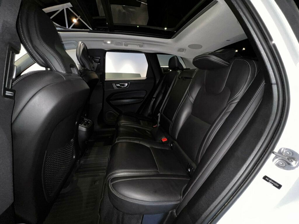 2023 Volvo XC60 B5/AWD/Ultimate/ClimatePkg/HeadUpDisplay/360Cam/HarmonKardon/NAV - 22990346 - 25