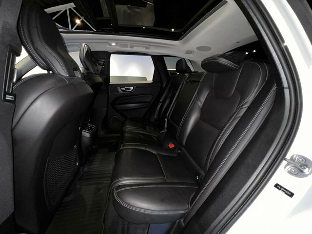 2023 Volvo XC60 B5/AWD/Ultimate/ClimatePkg/HeadUpDisplay/360Cam/HarmonKardon/NAV - 22990346 - 25