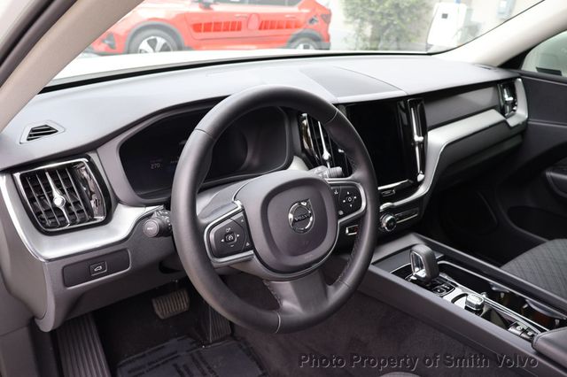 2023 Volvo XC60 B5 FWD Core - 23012069 - 6